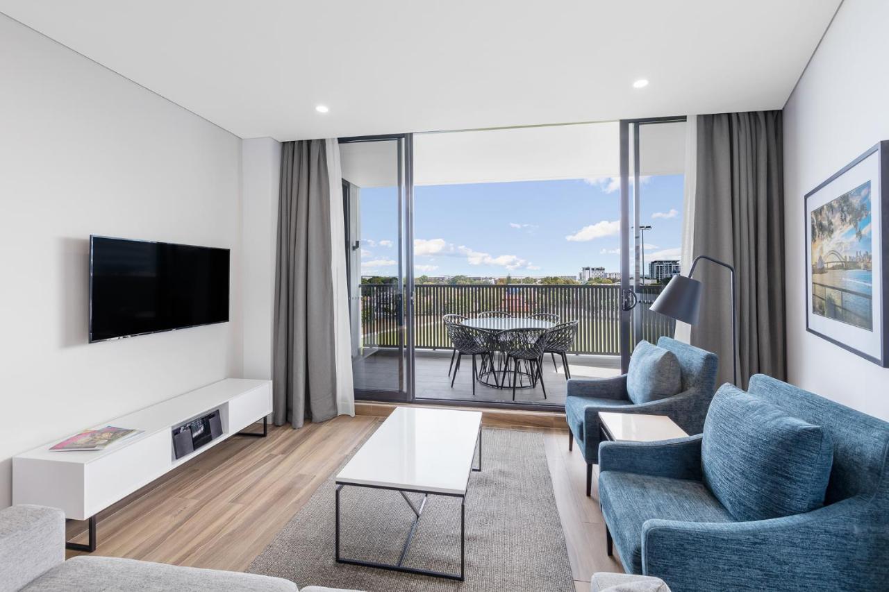 Meriton Suites Coward Street, Mascot Sydney Exteriör bild